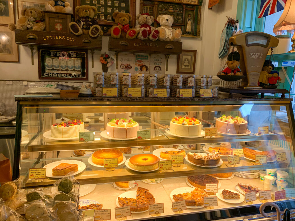英国風紅茶カフェ「北浜レトロ」の店内販売のケーキ・スイーツ